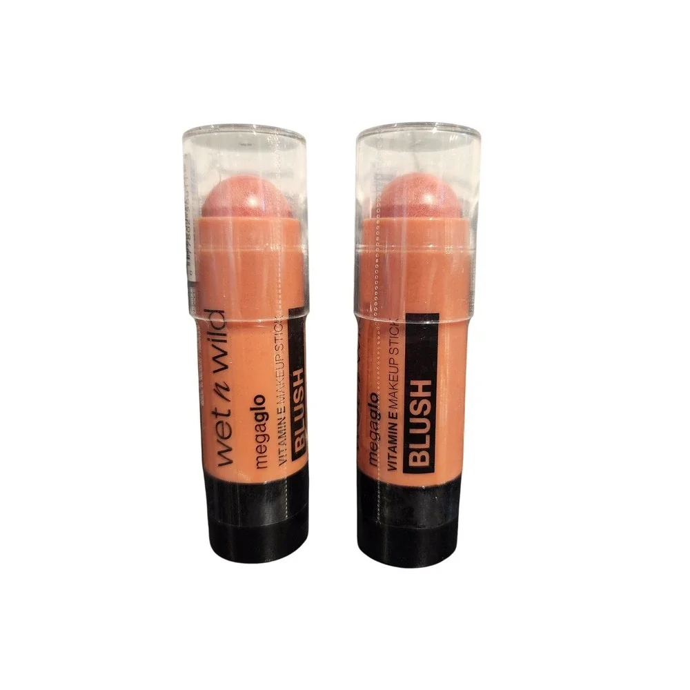 2 pk wet‎ n wild megaglo Vitamin E Makeup Stick Blush 801A Peach Bums